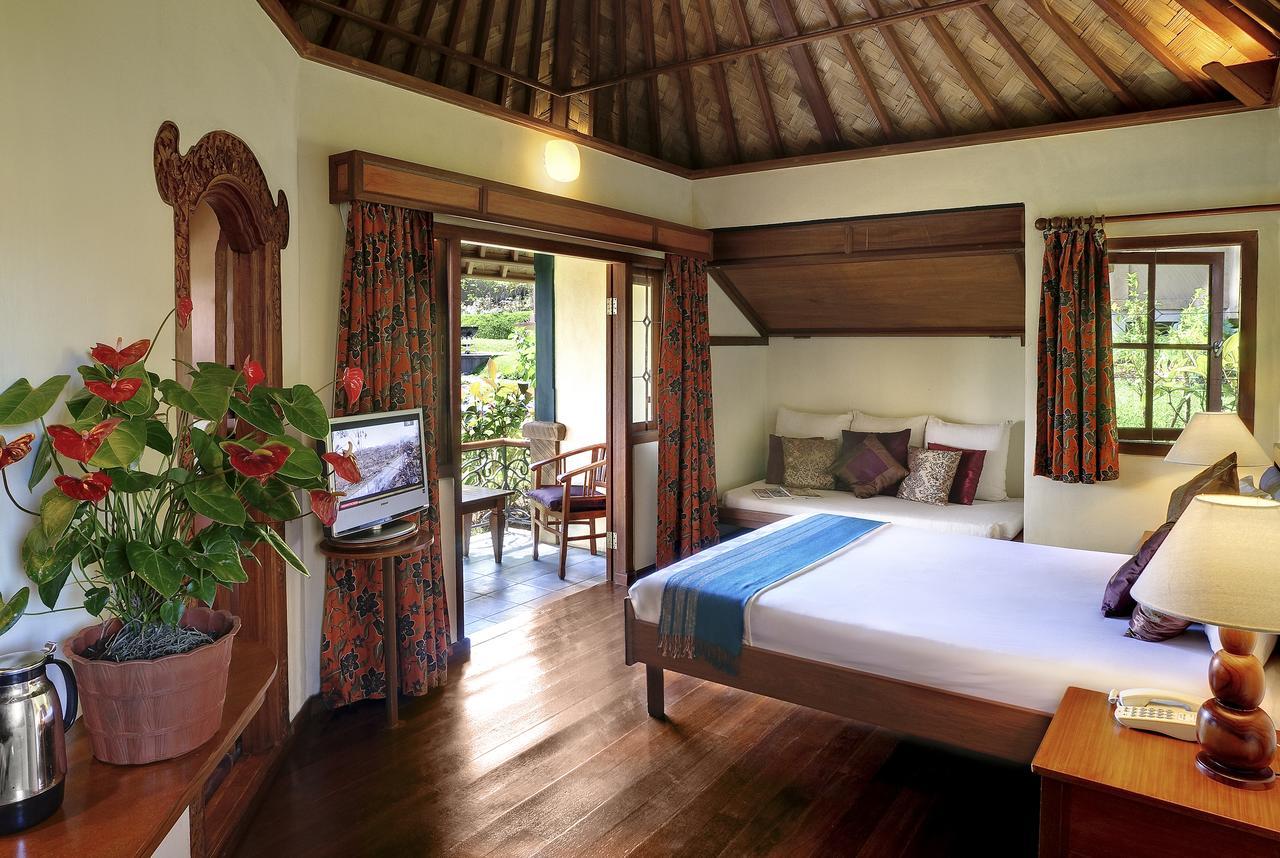 Strawberry Hill Hotel & Restaurant Bedugul  Exterior photo