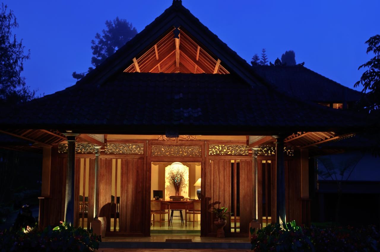 Strawberry Hill Hotel & Restaurant Bedugul  Exterior photo